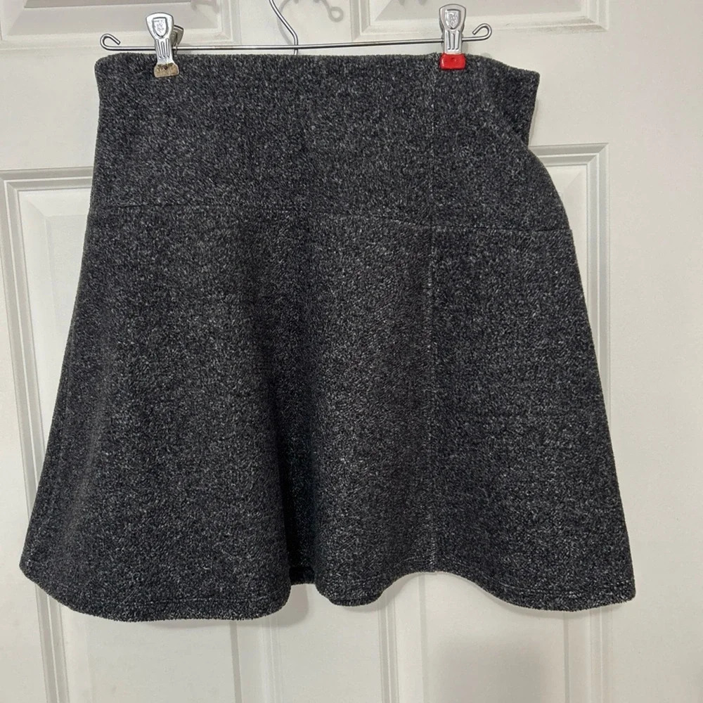 Loft Heather Tweed Skirt size small gray and black, mini Aline skirt